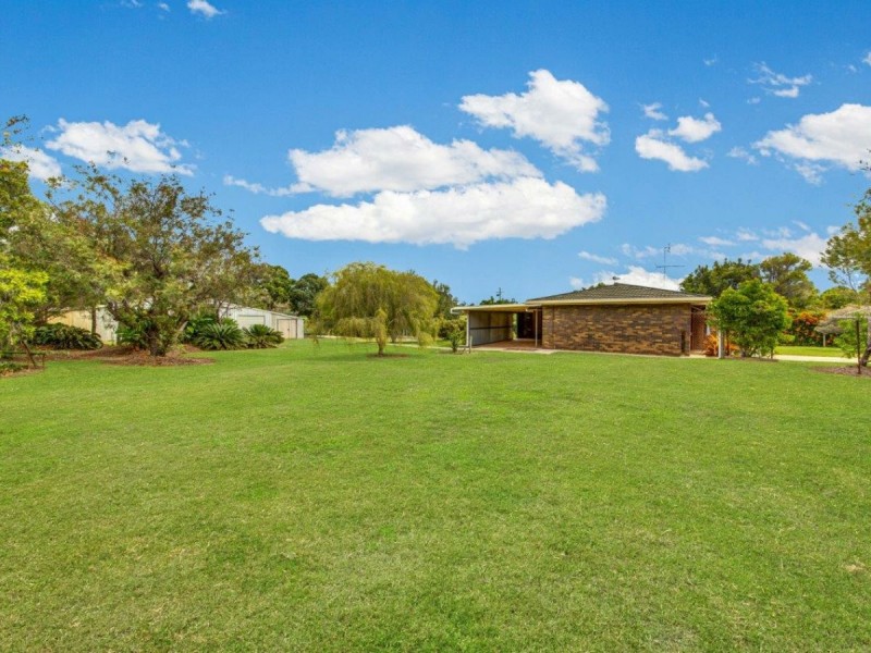 50 McLeod Street, Boyne Island QLD 4680