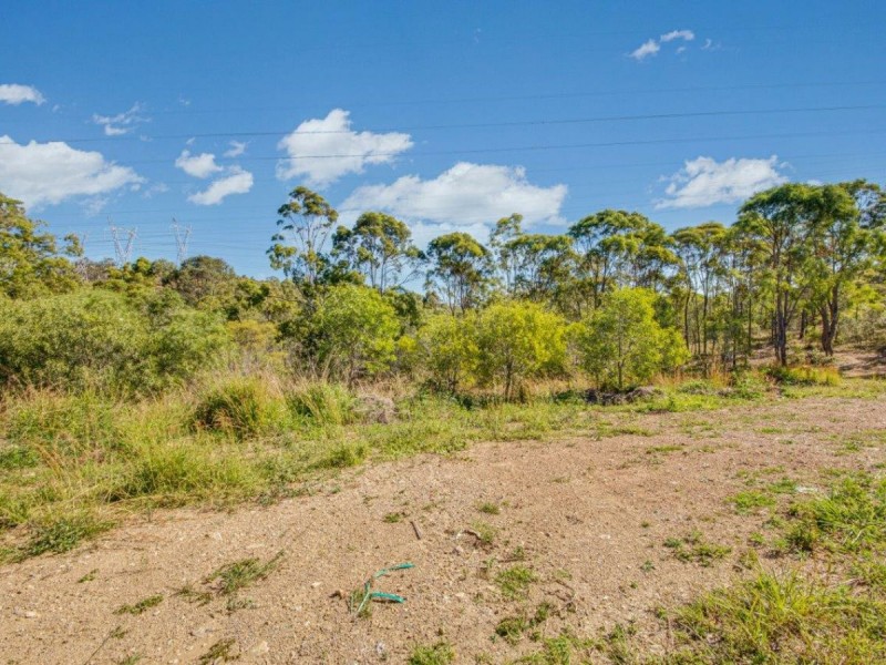 50 Briffney Street, Kirkwood QLD 4680