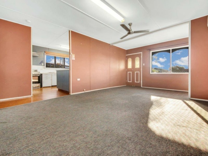 5 Callide Crescent, Barney Point QLD 4680