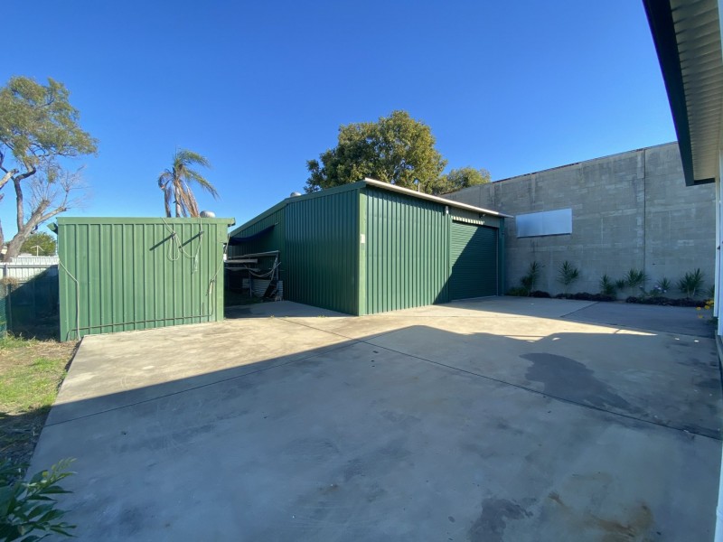 3 Walsh Street, South Gladstone QLD 4680