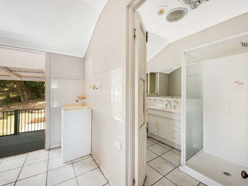 11 Philip Street, South Gladstone QLD 4680