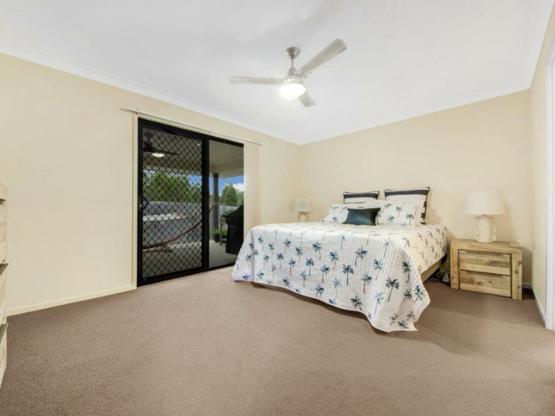 18 Telopea Place, Kirkwood QLD 4680