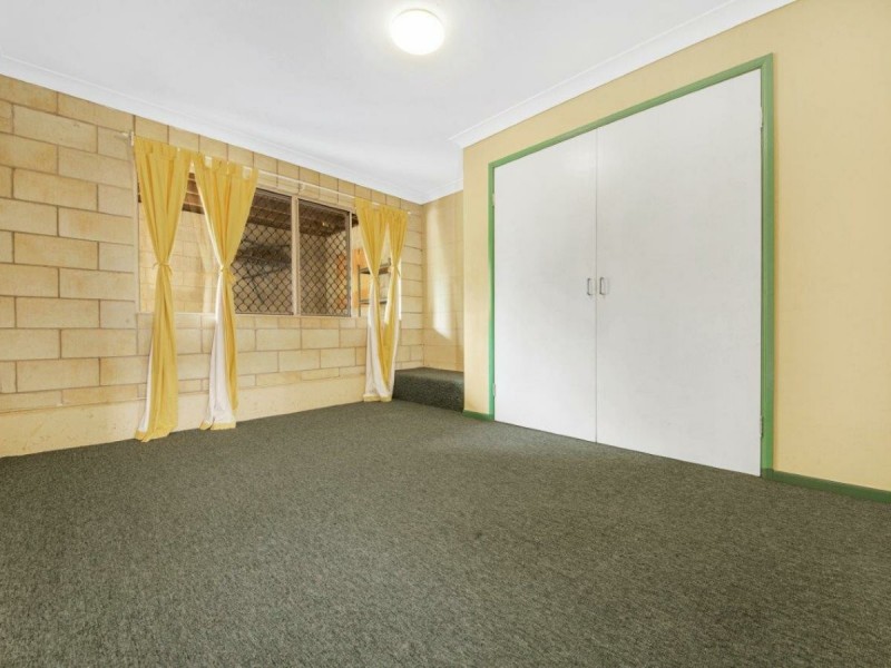 8 Mccrudden Street, West Gladstone QLD 4680