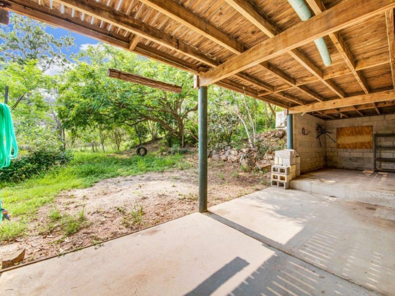 8 Mccrudden Street, West Gladstone QLD 4680