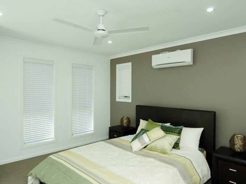 42 Koowin Drive, Kirkwood QLD 4680