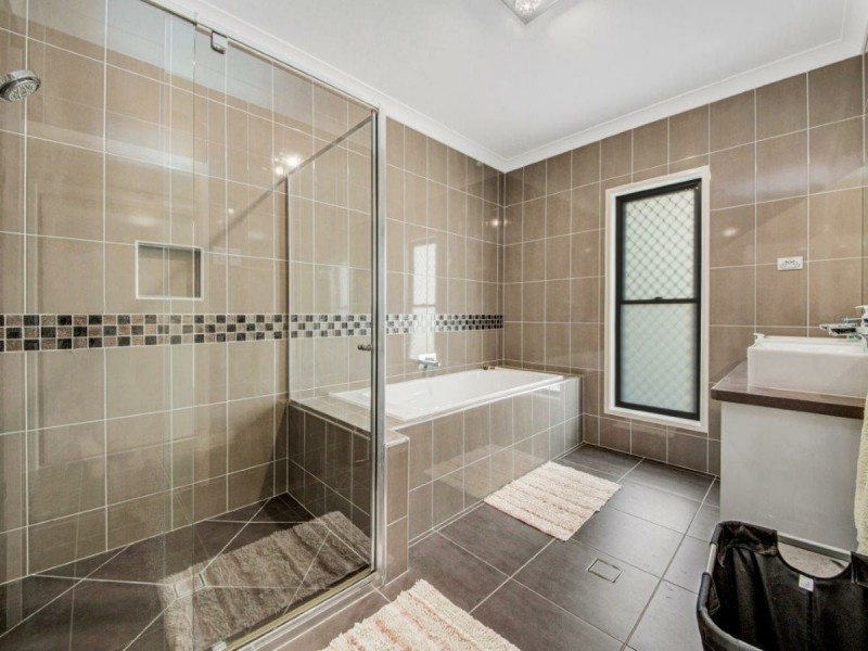 30 Stockman Drive, Benaraby QLD 4680