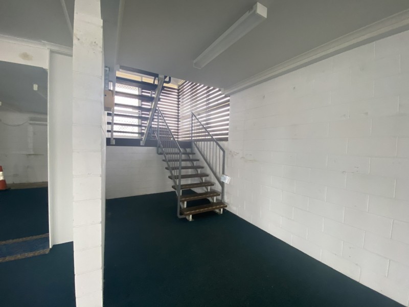 38 Toolooa Street, South Gladstone QLD 4680