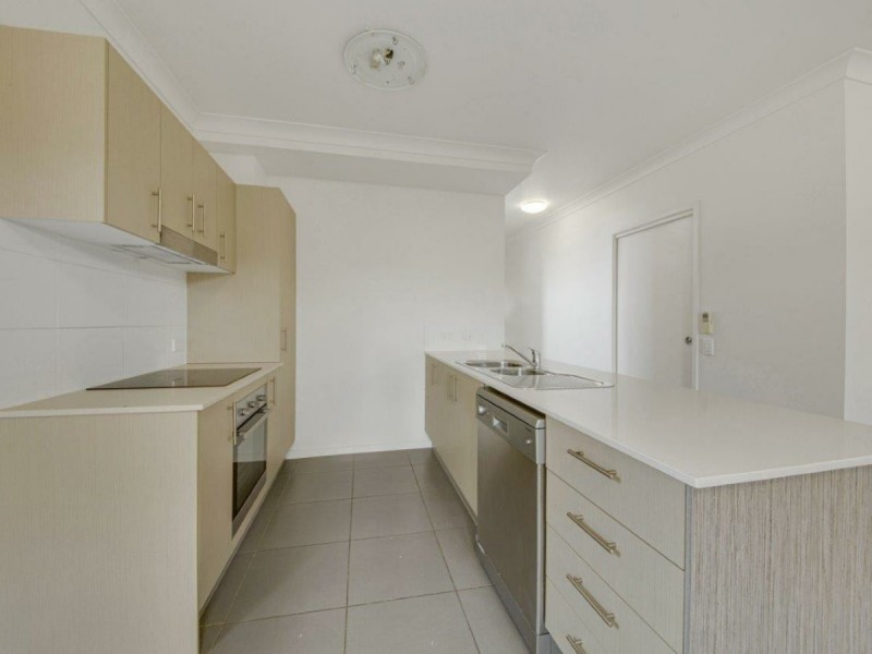 Unit 38/2 Beezley Street, Glen Eden QLD 4680