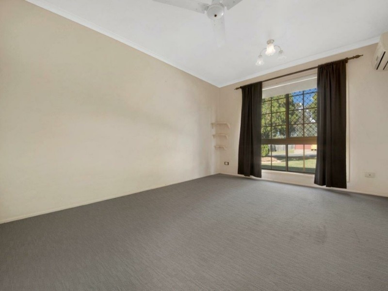 100 Gretel Drive, Clinton QLD 4680