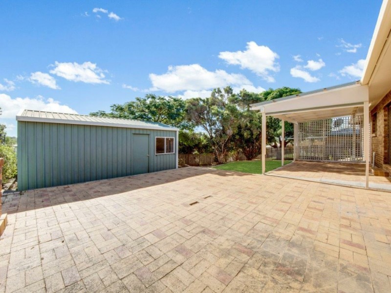 100 Gretel Drive, Clinton QLD 4680