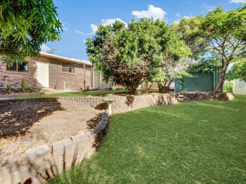 100 Gretel Drive, Clinton QLD 4680