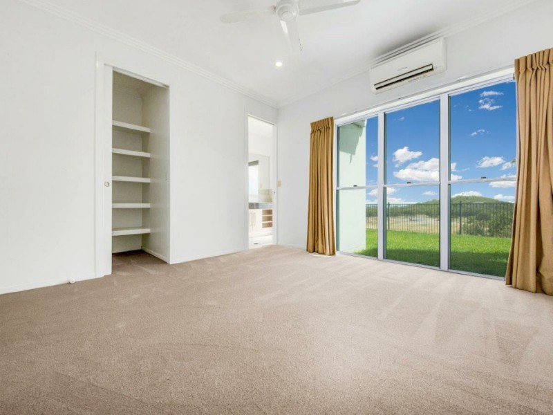 36 Dolphin Terrace, South Gladstone QLD 4680