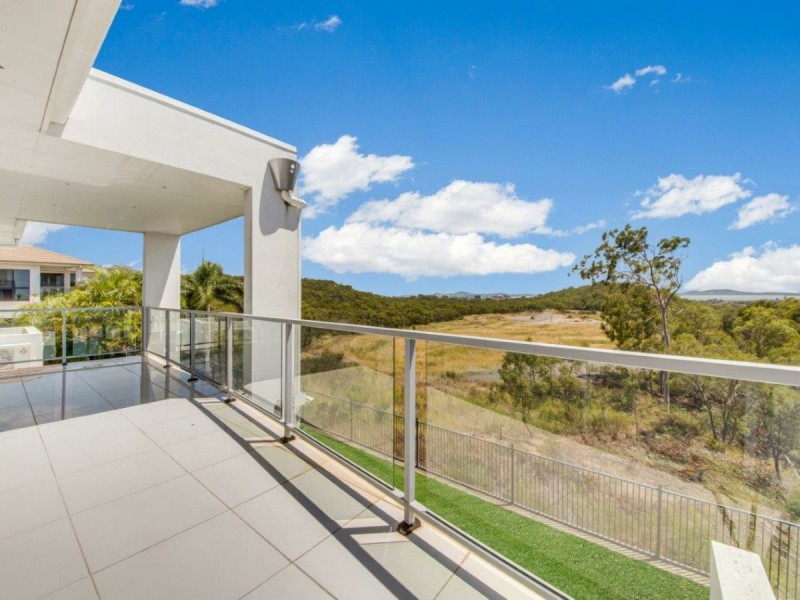 36 Dolphin Terrace, South Gladstone QLD 4680