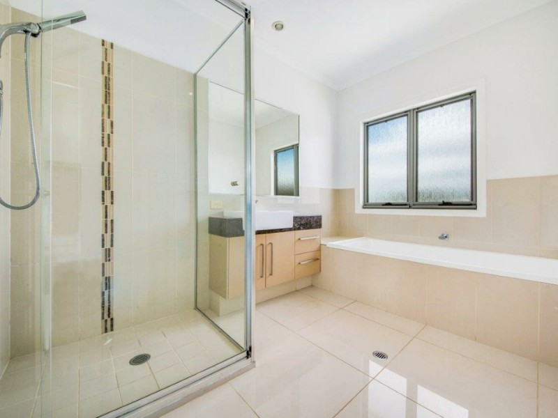 36 Dolphin Terrace, South Gladstone QLD 4680