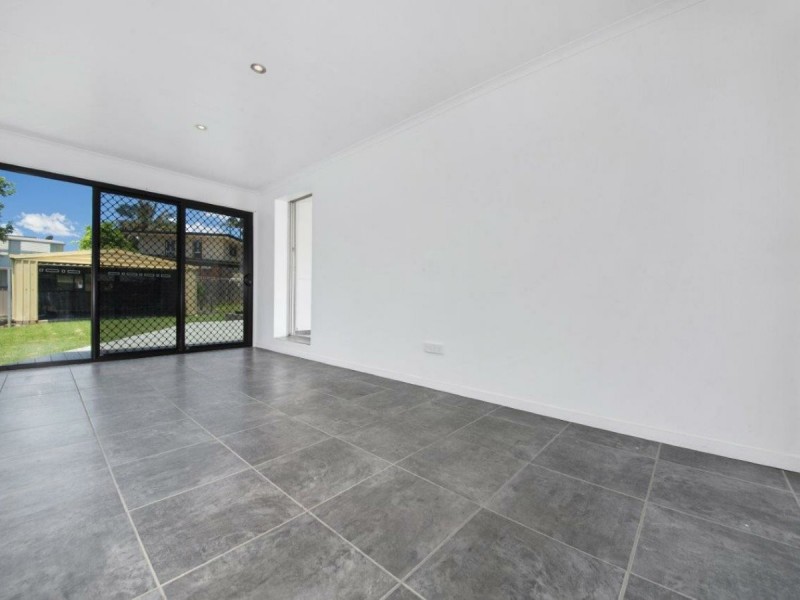 8 Ward Close, South Gladstone QLD 4680