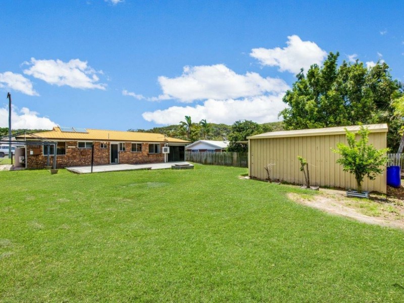 8 Ward Close, South Gladstone QLD 4680