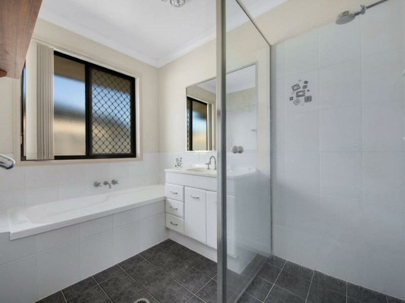 62 Whitbread Road, Clinton QLD 4680