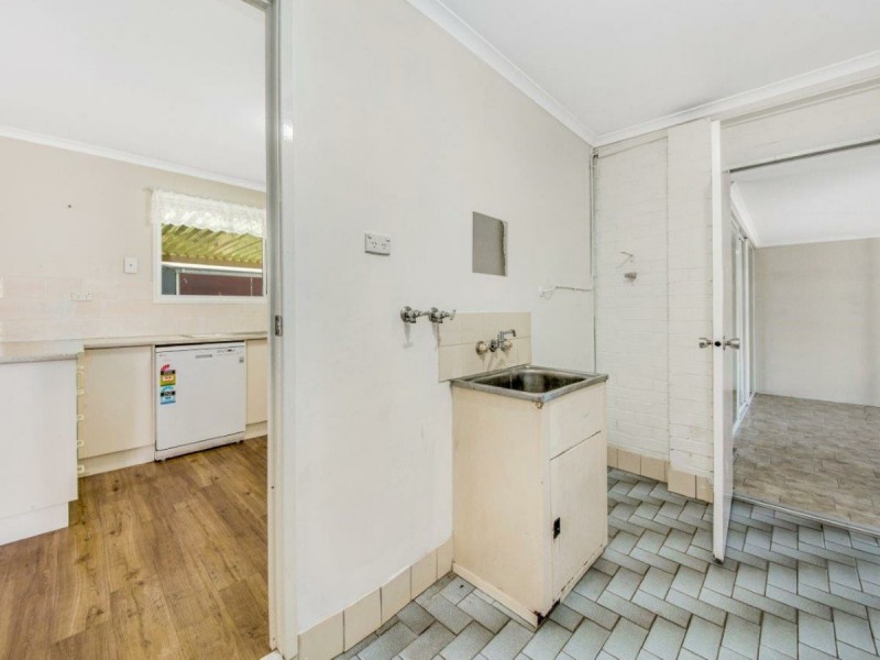 324 J Hickey Avenue, Clinton QLD 4680