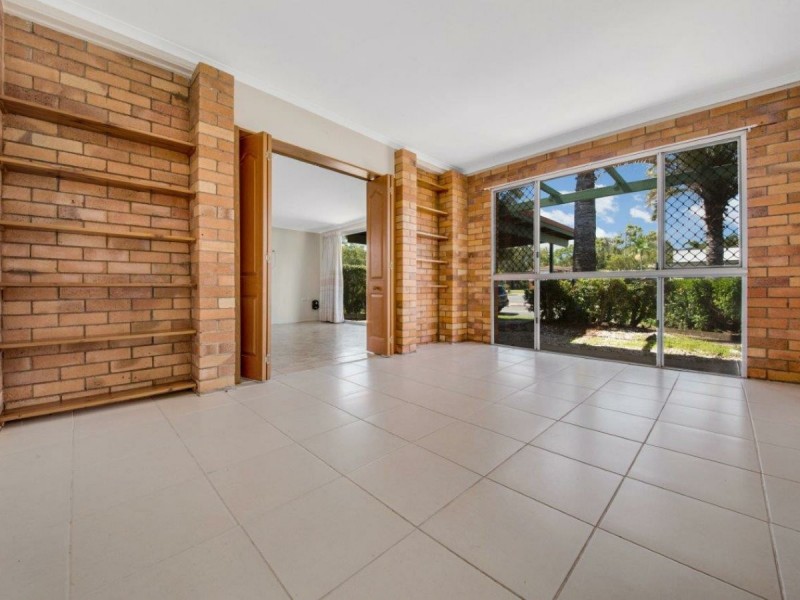 324 J Hickey Avenue, Clinton QLD 4680