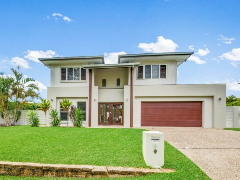 1 Teatree Street, Kirkwood QLD 4680