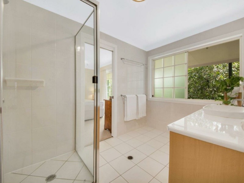 14 Fairbairn Place, Clinton QLD 4680