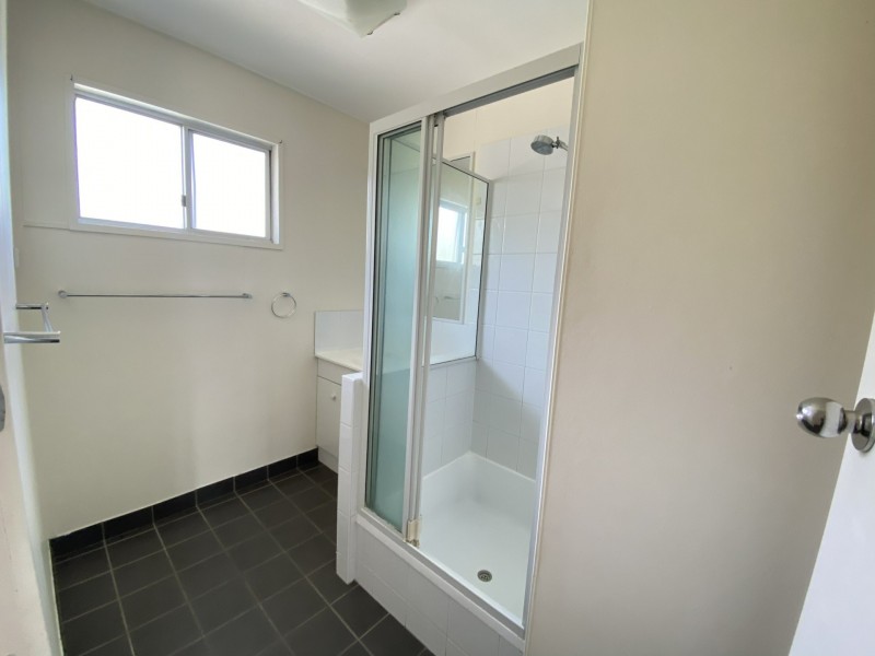 Unit 1/6 Butler Street, New Auckland QLD 4680