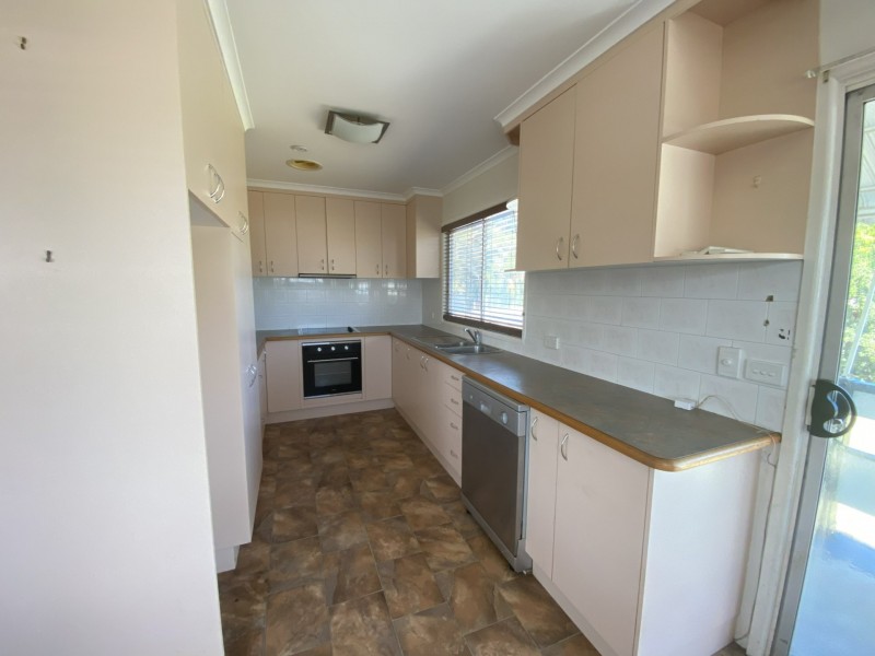 23 Wistari Street, Clinton QLD 4680