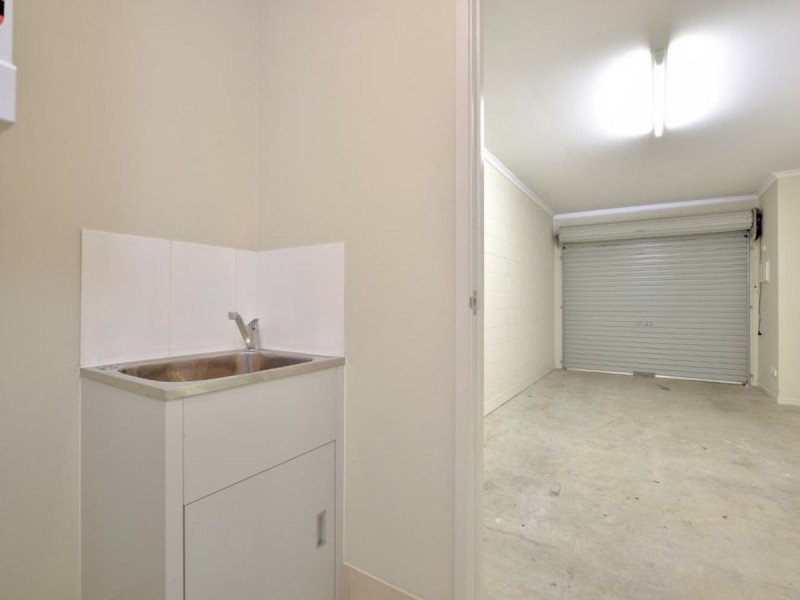Unit 33/1 Collins Lane, Kin Kora QLD 4680