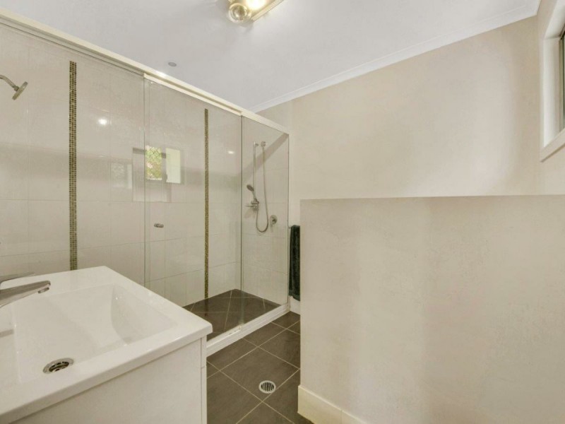 35 Intrepid Street, Clinton QLD 4680