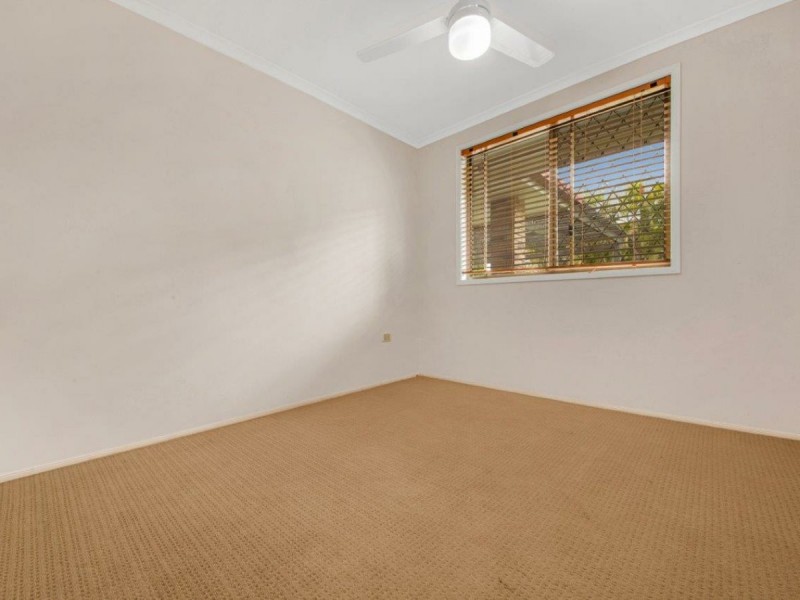 35 Intrepid Street, Clinton QLD 4680