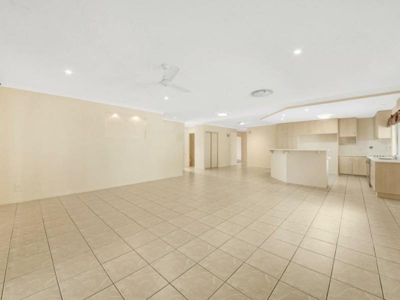 24 Pioneer Drive, Telina QLD 4680