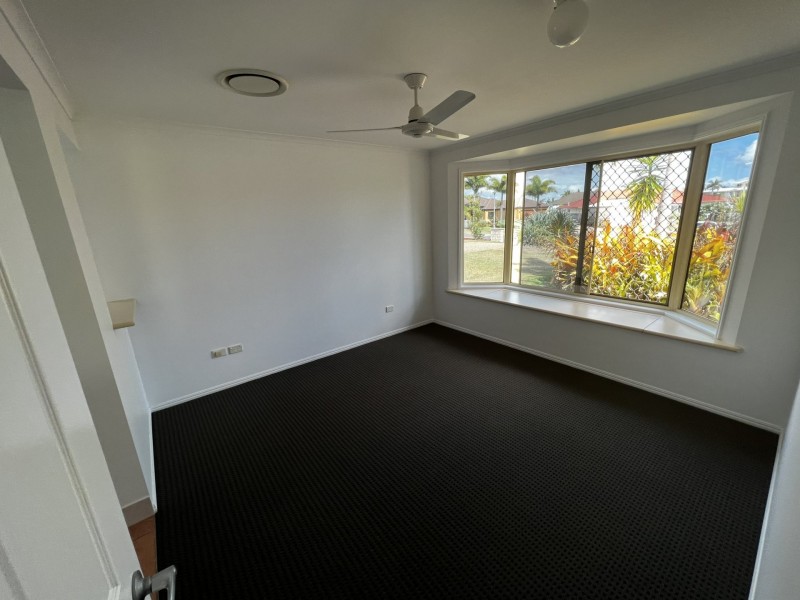 13 Ashton Street, Telina QLD 4680