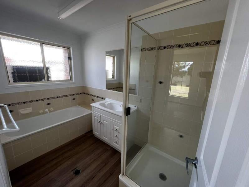 13 Ashton Street, Telina QLD 4680