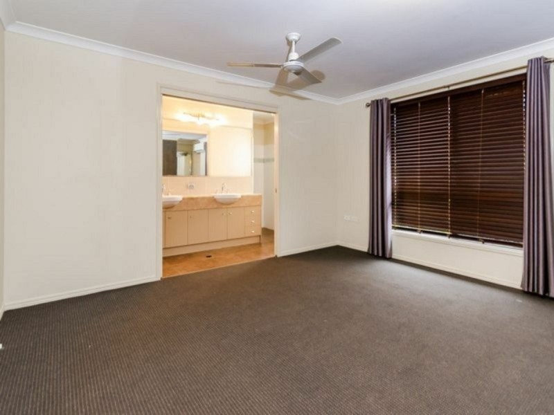 14 Tuckerbox Court, Glen Eden QLD 4680