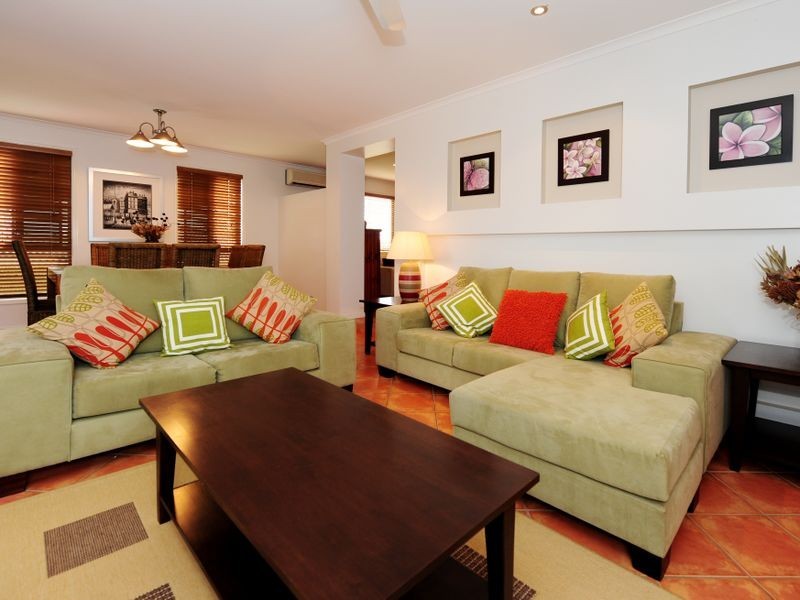 17 Sandringham Close, Telina QLD 4680