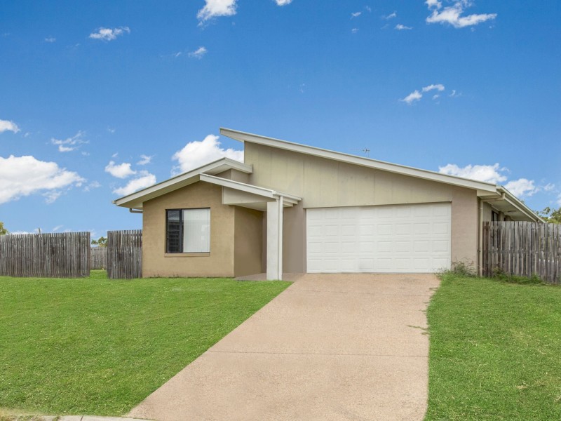 17 Giles Street, Glen Eden QLD 4680