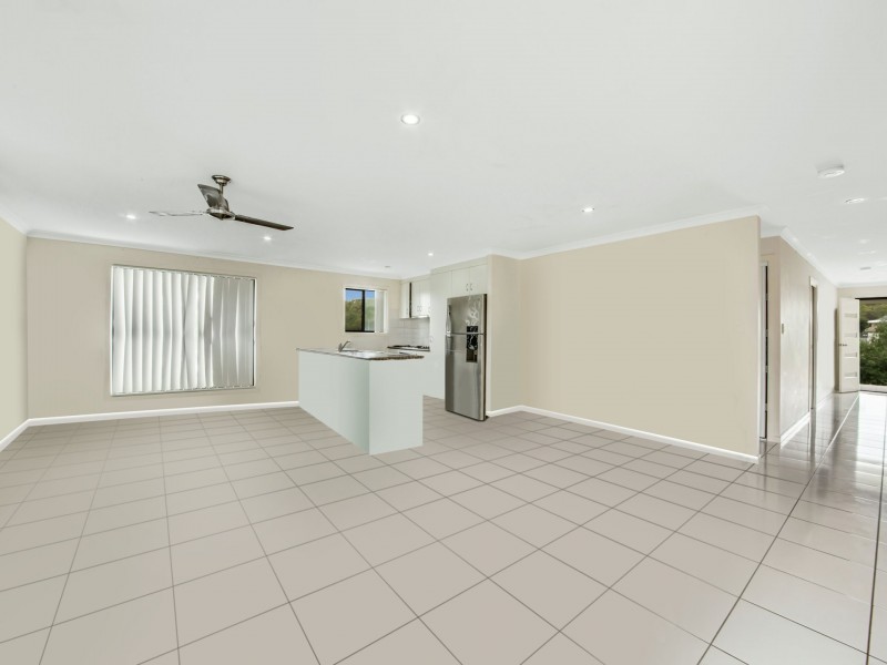 17 Giles Street, Glen Eden QLD 4680