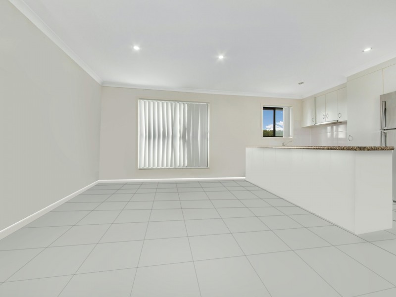 17 Giles Street, Glen Eden QLD 4680