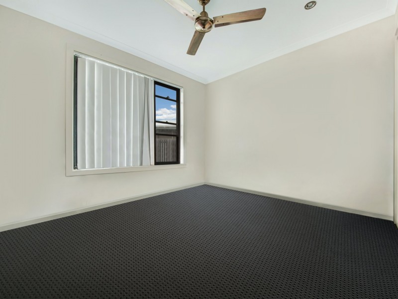 17 Giles Street, Glen Eden QLD 4680