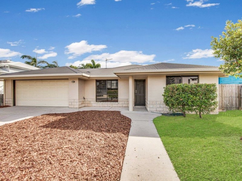 14 Glenlyon Street, Gladstone QLD 4680
