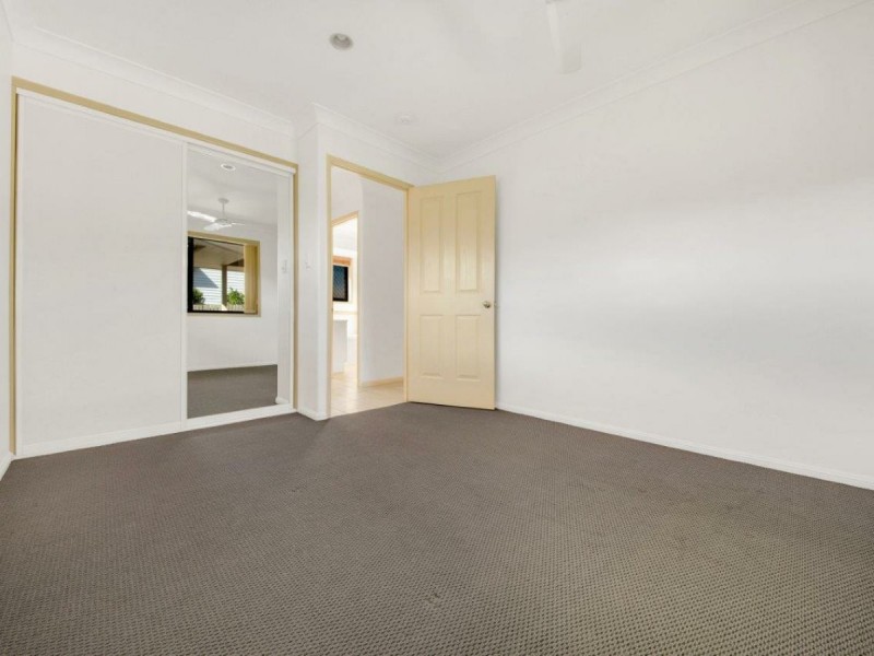 14 Glenlyon Street, Gladstone QLD 4680