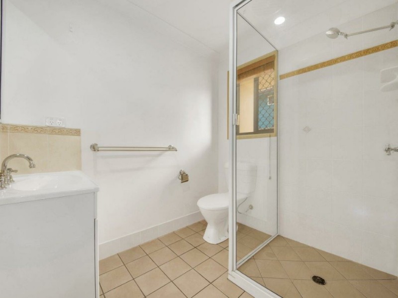 14 Glenlyon Street, Gladstone QLD 4680