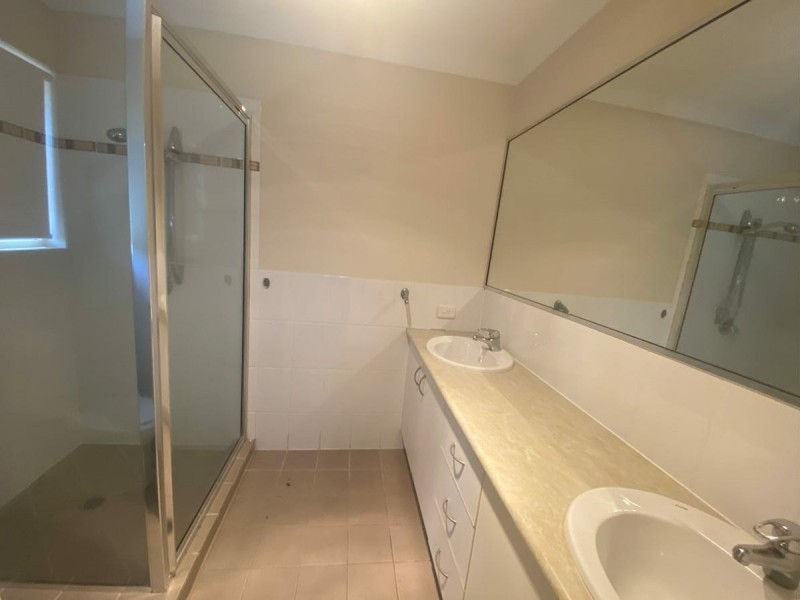 1 Chanel Court, New Auckland QLD 4680