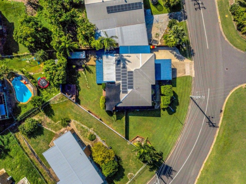14 Hayes Avenue, Boyne Island QLD 4680
