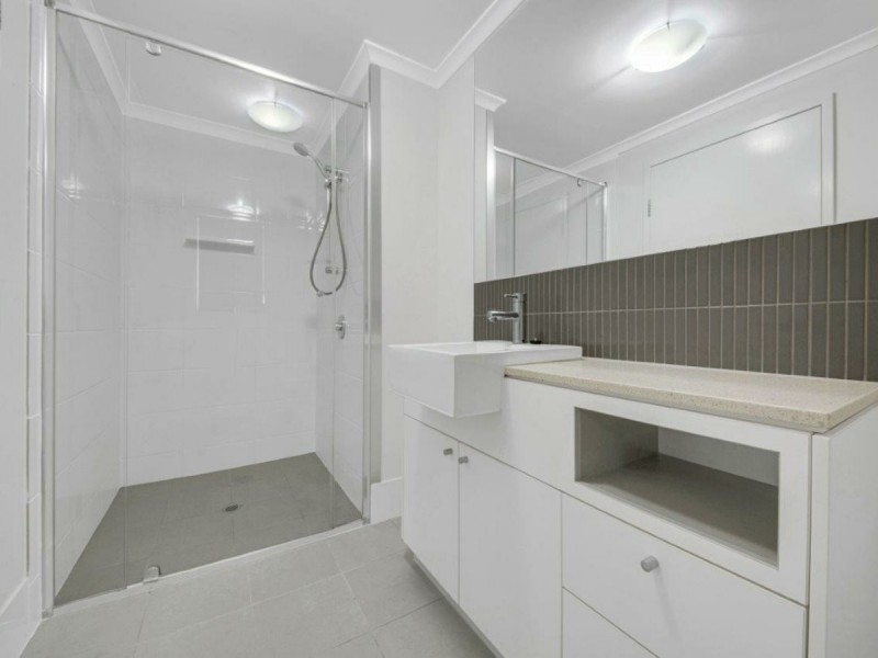 Unit 212/75 Central Lane, Gladstone QLD 4680