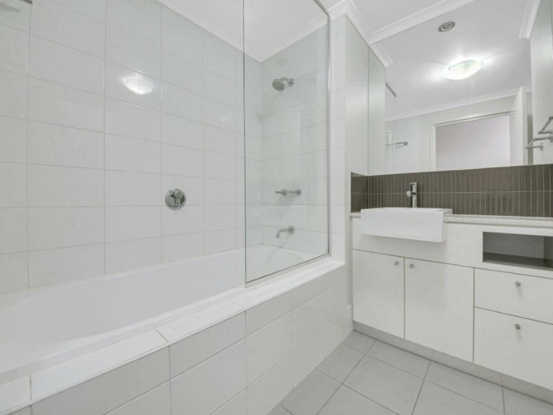 Unit 212/75 Central Lane, Gladstone QLD 4680