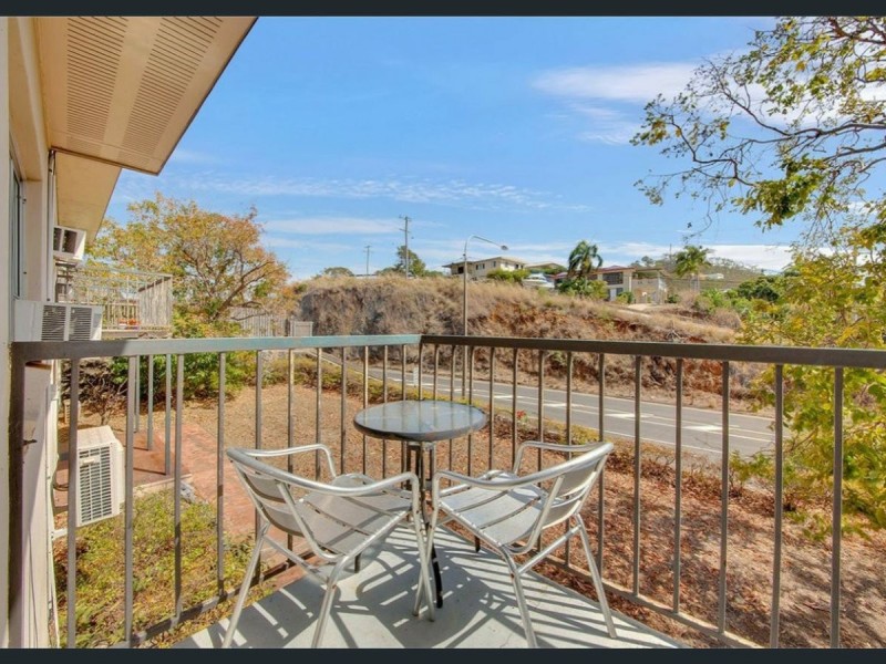 4/96-108 Philip Street, South Gladstone QLD 4680