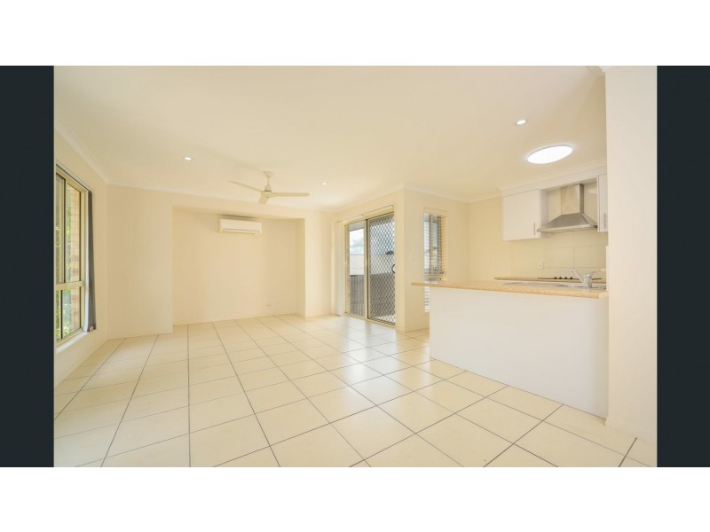 3/6 Butler Street, New Auckland QLD 4680