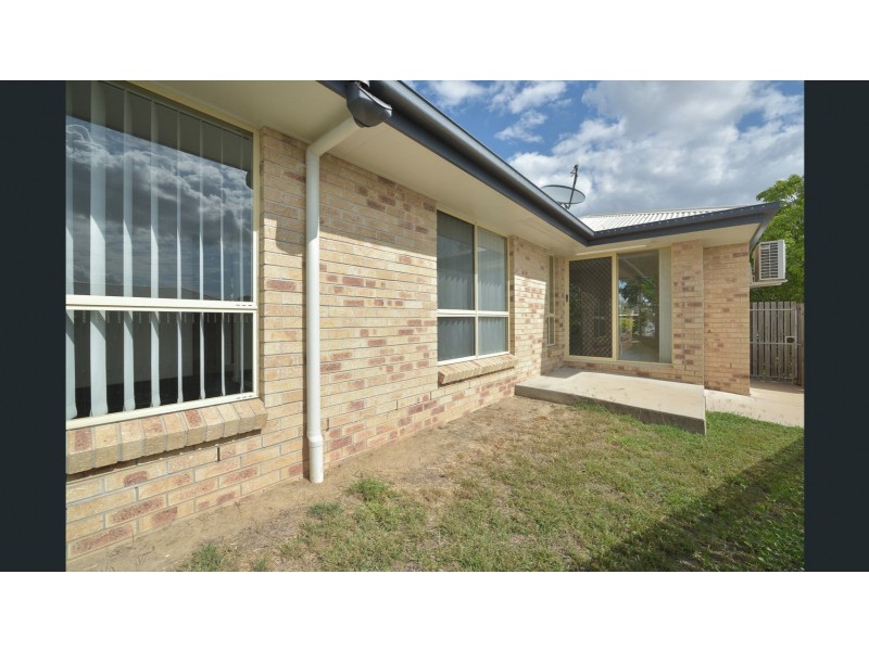 6 Butler Street, New Auckland QLD 4680