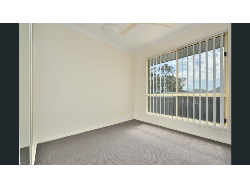 6 Butler Street, New Auckland QLD 4680